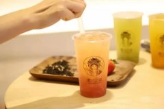 加盟霸王茶姬 引领时尚潮流-霸王茶姬店加盟大概需要多少钱