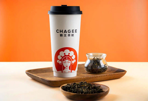 霸王茶姬：天然原料铸就健康茶饮新典范